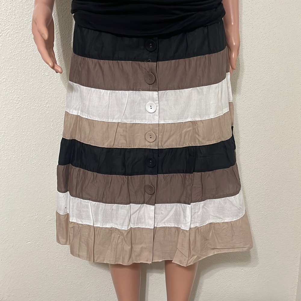 Mossimo Front Button down skirt